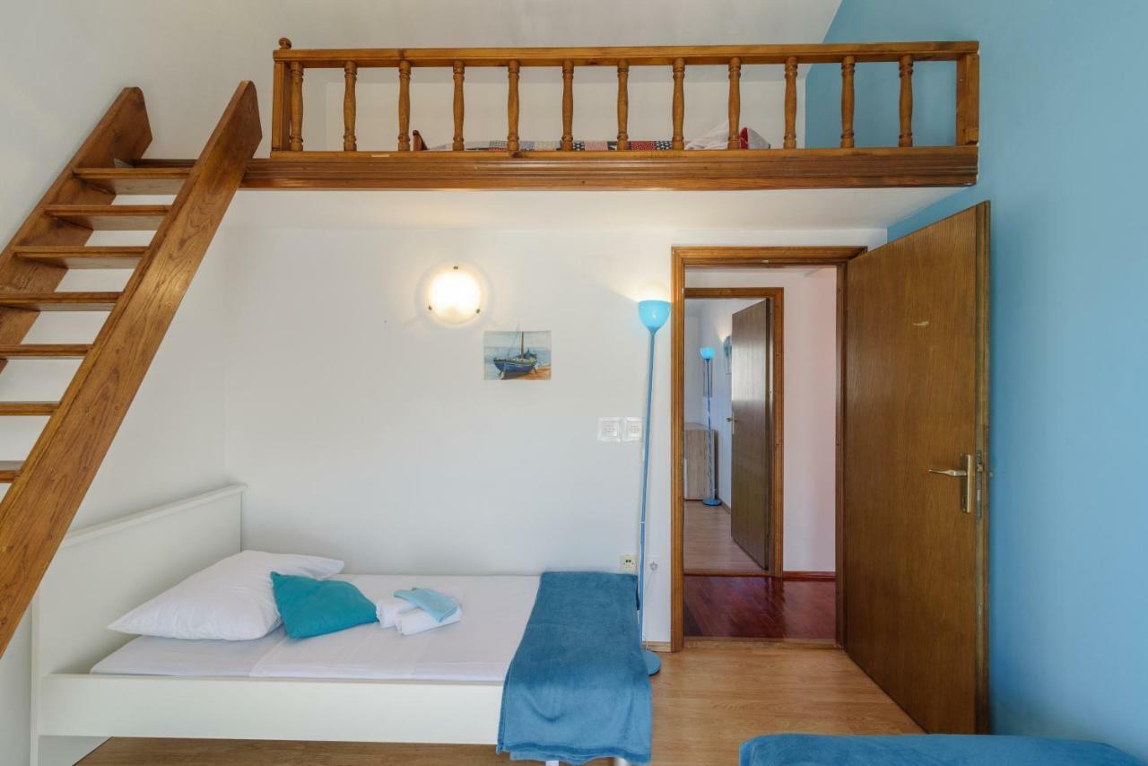 Apartment Mirjana Trogir