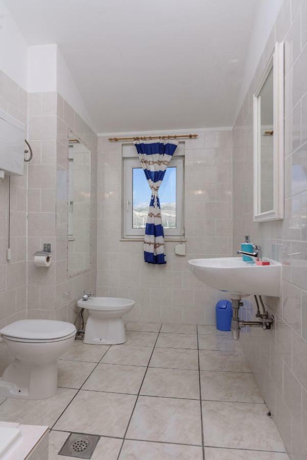 Apartment Mirjana